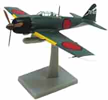 戦闘機　零式艦上戦闘機 1/32スケール 永遠の0　宮部機 零式艦上戦闘機五二型 「永遠の0」 宮部久蔵搭乗機 USB式卓上